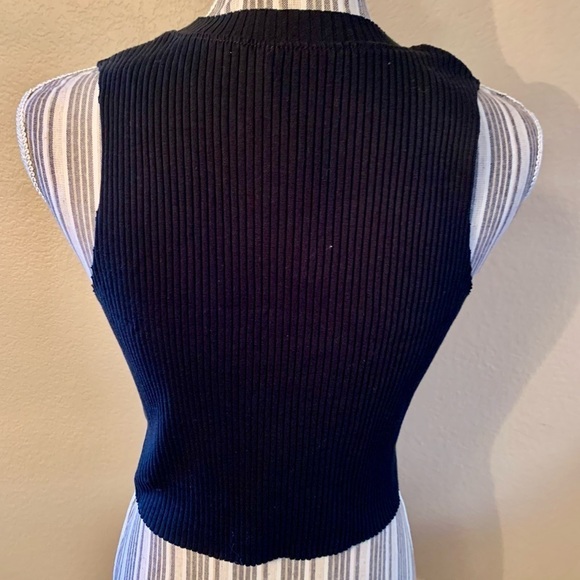 NWT TopShop Crop Top 10 Black Ribbed Sleeveless Round Neck Cotton Lycra Stretch - Picture 10 of 16